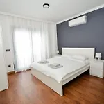 300m To 2 Bedroom Upstairs Flat With Pool B2 - Yeni Dunya Daire *
