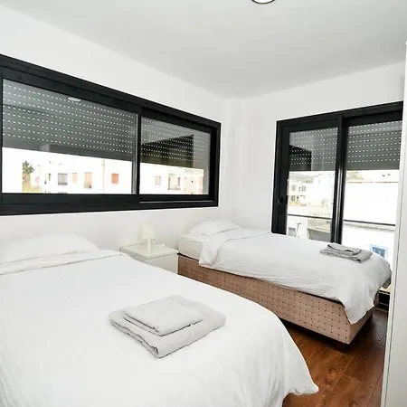 Brand New 2 Bedroom Floor Flat With Pool B2 * Bodrum